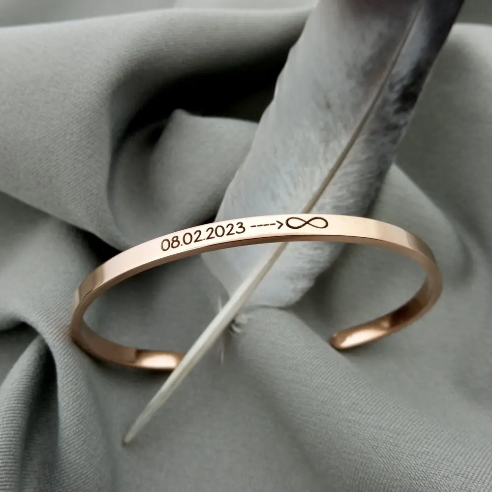 Stahlarmband gebogen 4 mm